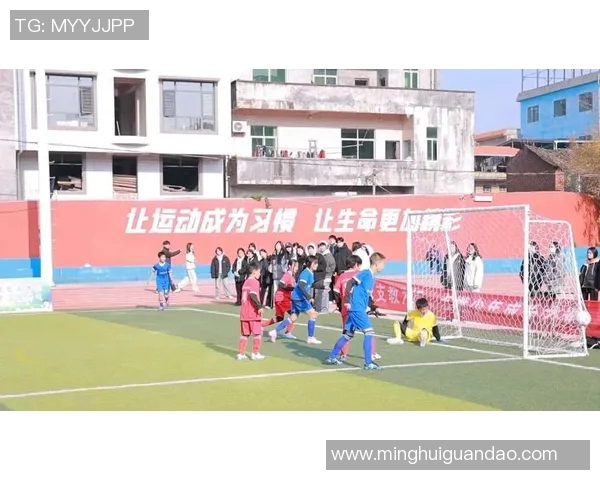 致足球明星们的心声与祝福希望你们继续闪耀在绿茵场上